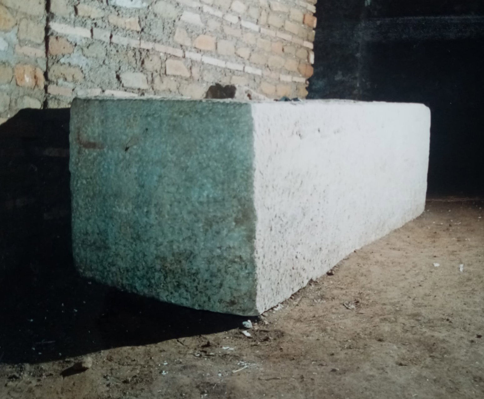 sarcofago/ cassa, Sarcofago dell'ambiente G (SECOLI/ ARCHI DI SECOLI/ III -